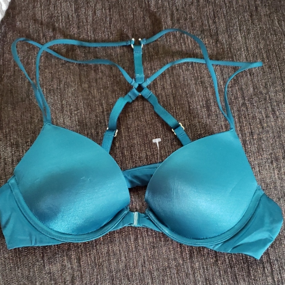Victoria's secret  bra in excellent shape 34 A